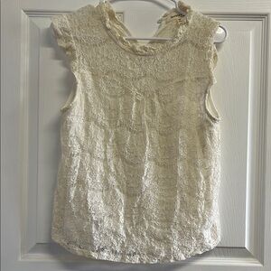 Monteau Elegant Lace Sleeveless Top - Cream
